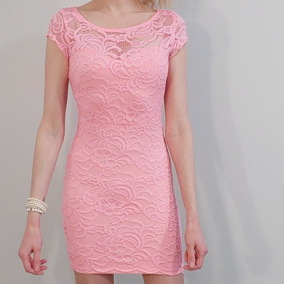 H&M Pink Lace Dress - Picture 1 of 13